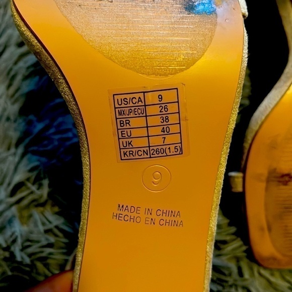 Forever 21 Heels - Picture 5 of 6